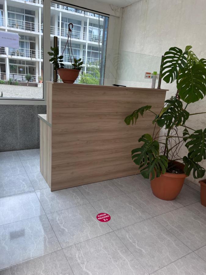Sunshine Hotel Квариати Экстерьер фото